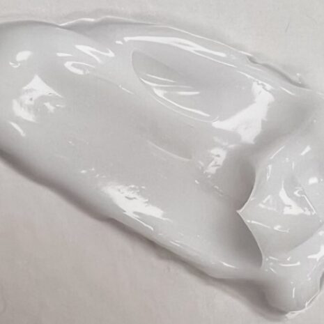 Barefoot lotion smear 500x500 Barefoot lotion smear 500x500