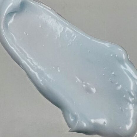 Prismatica lotion smear 500x500 Prismatica lotion smear 500x500